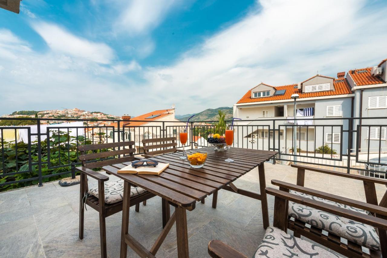 Apartments Marivo Lapad Dubrovnik Eksteriør billede