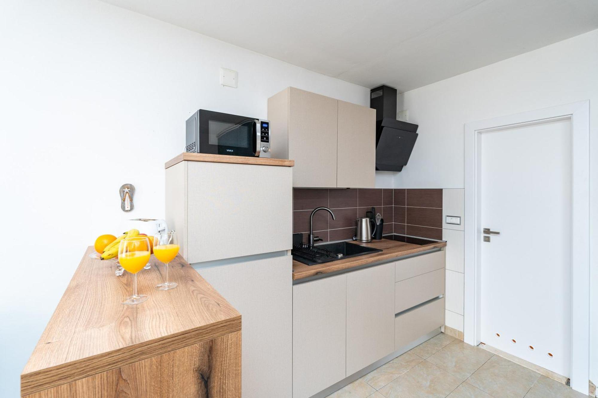 Apartments Marivo Lapad Dubrovnik Eksteriør billede
